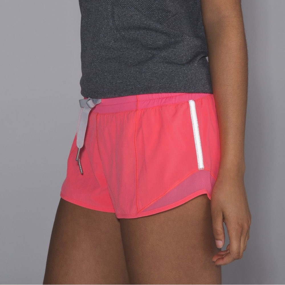 Lululemon Athletica Pink Athletic Shorts original hotty hot size 4